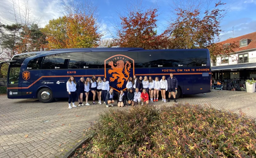 Students on Holland Hockey Tour