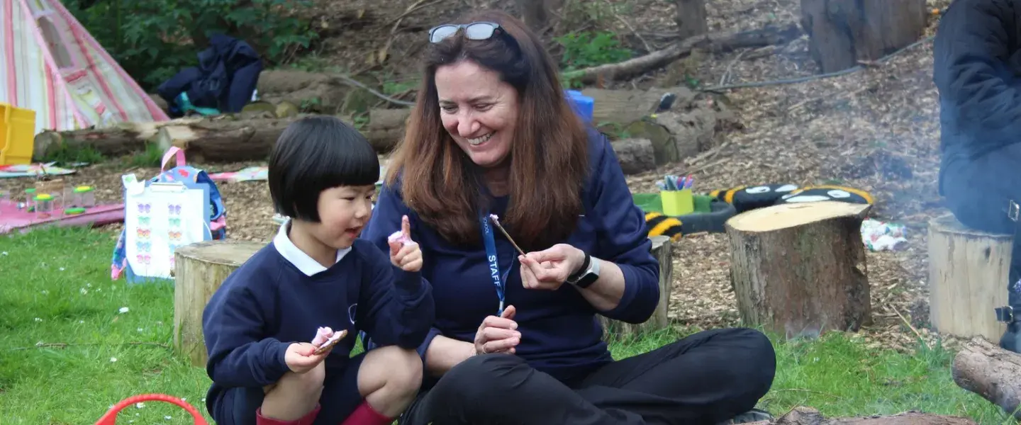 Head around the campfire with Reception pupil